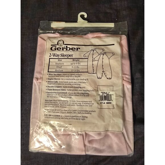 Gerber Vintage New NIP Newborn Pink Sleeper 2way Gown Girls up to 8 lbs - Picture 2 of 2